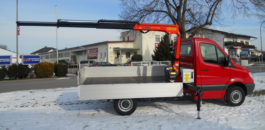 PALFINGER Ladekran PC 2700 auf Serienpritsche PALFINGER Ladekran PC 2700 auf Serienpritsche
