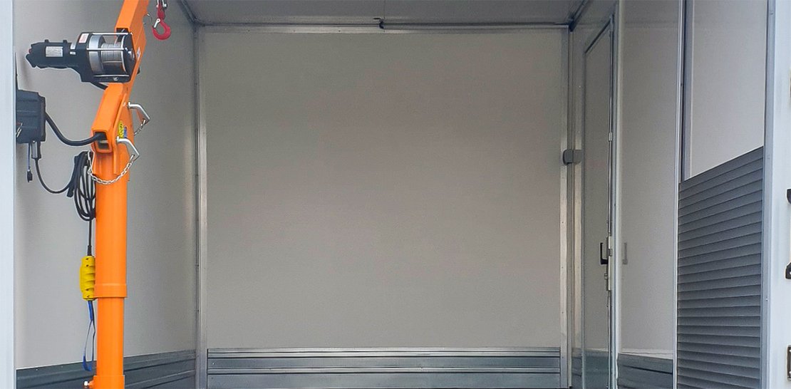 Plywoodkoffer-Aufbau ZeBu Fahrzeugbau Plywoodkoffer-Aufbau ZeBu Fahrzeugbau