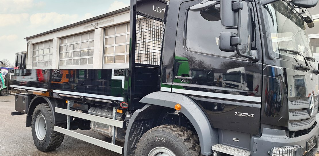 Pritschenaufbau von ZeBu Fahrzeugbau